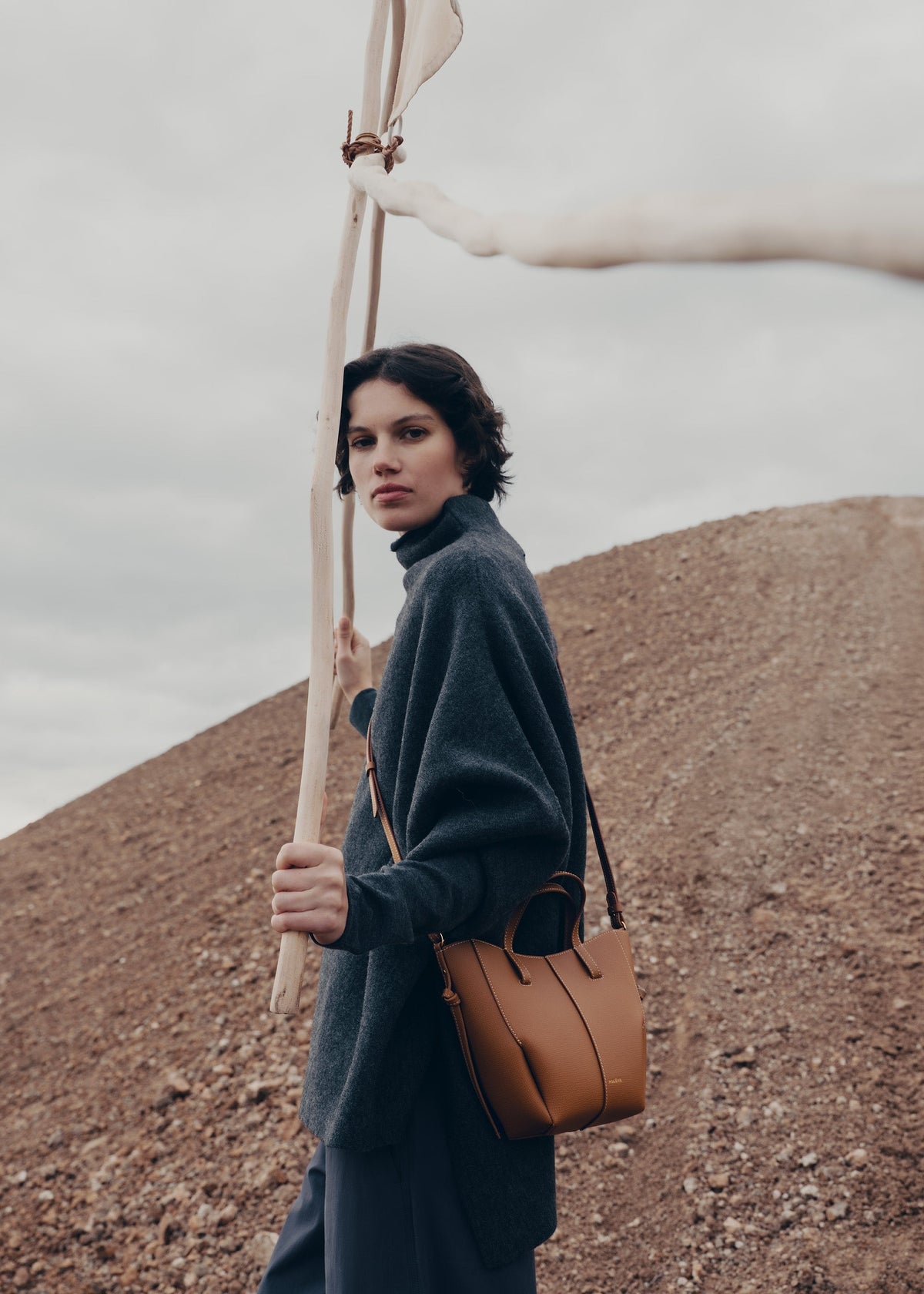 PLNE - Cyme Tote Nano - Textured Camel